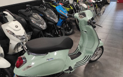 VESPA PRIMAVERA 50