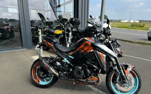 SUZUKI GSX-S 1000