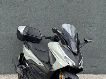 HONDA NSS FORZA 125 TOP BOX