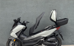 HONDA NSS FORZA 125 TOP BOX