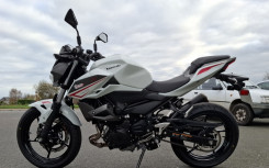 KAWASAKI Z400
