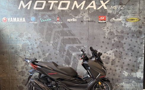 HONDA NSS FORZA 350 BLACK 4000kms