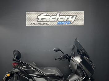 YAMAHA X-MAX 125 TECH MAX
