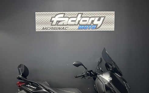 YAMAHA X-MAX 125 TECH MAX