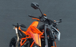 KTM 1390 SUPER DUKE R EVO