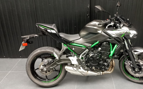 KAWASAKI Z650 - Z650