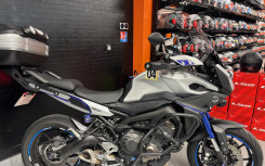 YAMAHA TRACER 900