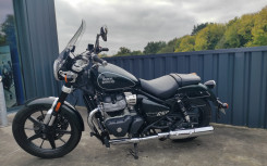 ROYAL ENFIELD SUPER METEOR 650