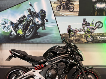 KAWASAKI ER-6 (47.5CV)