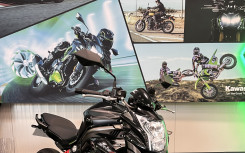 KAWASAKI ER-6 (47.5CV)