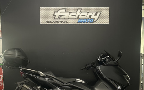 YAMAHA XP T-MAX 560 TECH MAX