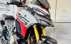 DUCATI MULTISTRADA V4RS / V4 RS / V 4RS / V 4 RS
