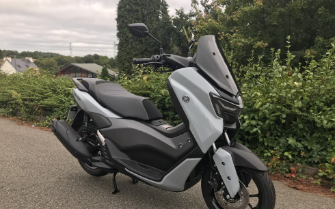YAMAHA NMAX 125 TECH MAX