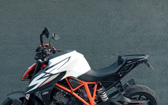 KTM 1290 SUPER DUKE R