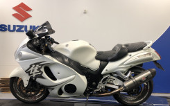 SUZUKI GSX-R 1340 HAYABUSA