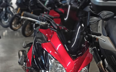 SUZUKI GSX-S 1000 F
