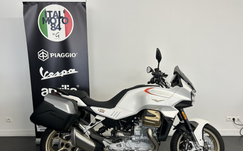 MOTO GUZZI V100  MANDELLO