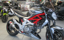 SUZUKI GLADIUS 650