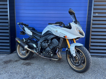 YAMAHA FZ8 S FAZER AKRAPOVIC 23800 KMS