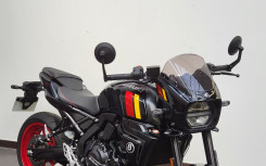 SUZUKI GSX 8 TT MODELE 2025 COMME NEUVE NEO RETRO
