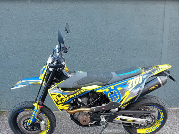 HUSQVARNA 701 SUPERMOTO