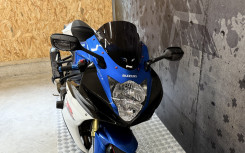 SUZUKI GSX-R 750