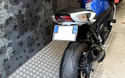 SUZUKI GSX-R 750