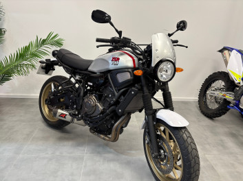 YAMAHA XSR 700 XTRIBUTE