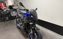 YAMAHA MT-09