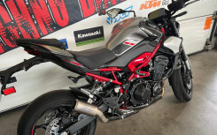 KAWASAKI Z 900