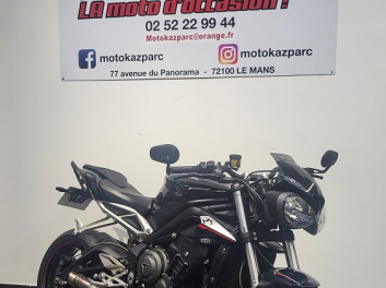TRIUMPH STREET TRIPLE 675 RS GARANTIE 12 MOIS ET REVISE