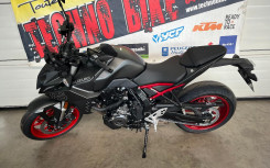 SUZUKI GSX-8S