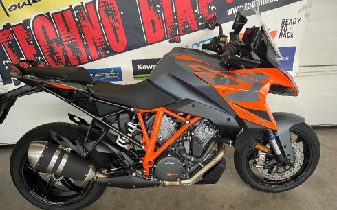KTM 1290 SUPER DUKE GT