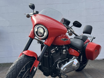HARLEY-DAVIDSON SOFTAIL SPORT GLIDE 107CI