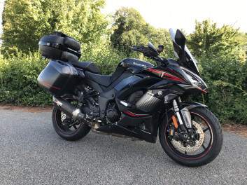 KAWASAKI NINJA 1000 SX PERFORMANCE TOURER