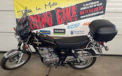 YAMAHA SR 400