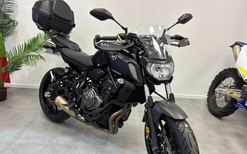 YAMAHA MT-07 A2
