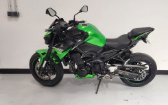 KAWASAKI Z 900