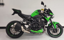 KAWASAKI Z 900