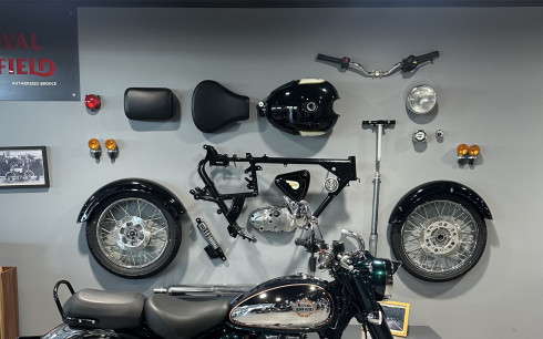 ROYAL ENFIELD CLASSIC 350 EMERALD GREEN