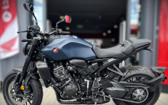HONDA CB1000R BLACK EDITION