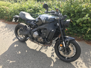 YAMAHA XSR 900