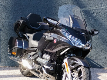 HONDA GL 1800 GOLDWING DCT