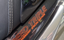 TRIUMPH SPEED TRIPLE 1050 15 ANNIVERSAIRE SPECIAL EDITION