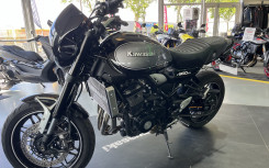 KAWASAKI Z 900 RS