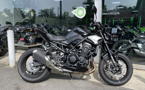 KAWASAKI Z900 + Pack Performance