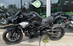 KAWASAKI Z900 + Pack Performance