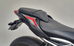 TRIUMPH STREET TRIPLE 765 RS REVISEE ET GARANTIE 12 MOIS + OPTIONS