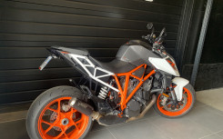 KTM 1290 SUPER DUKE R