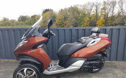 PEUGEOT METROPOLIS 400